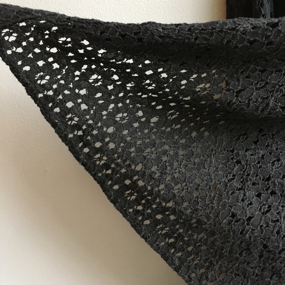 🚫 Sheer Black Vintage Lace Dress - Picture 4 of 6